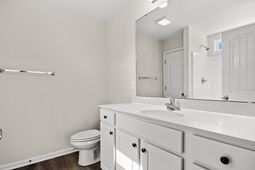 64 Bennington Ct  photo 4