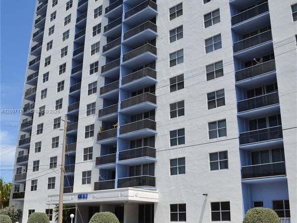 401 69th St , Unit 1013, Miami Beach, FL 33141