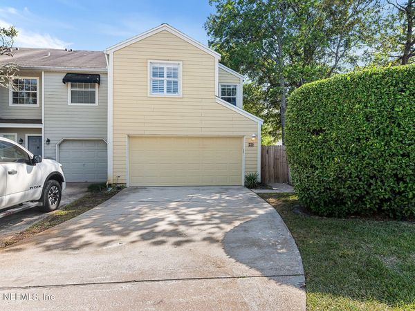 330 SUNRISE Circle, Neptune Beach, FL 32266