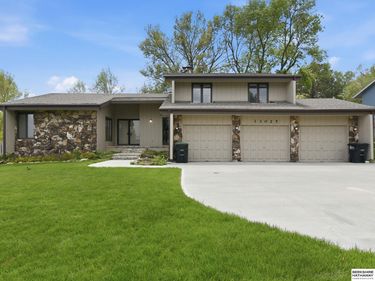 13025 Shirley Street , Omaha, NE 68144
