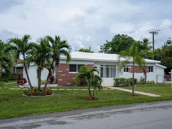 1107 S 15th Avenue, Hollywood, FL 33020