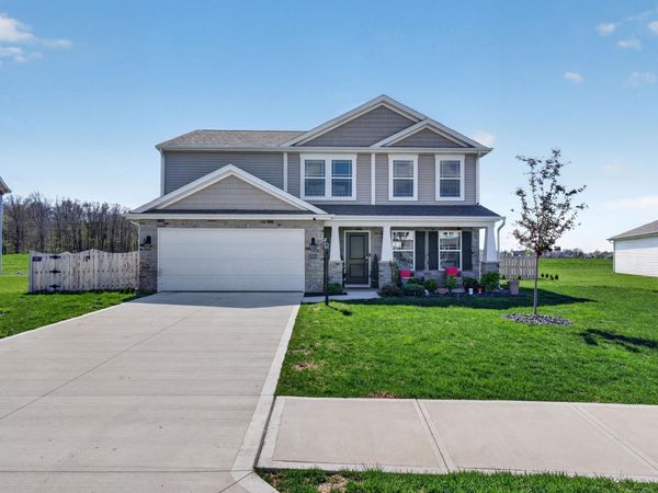 10024 Glen Edge Lane, New Haven, IN 46774