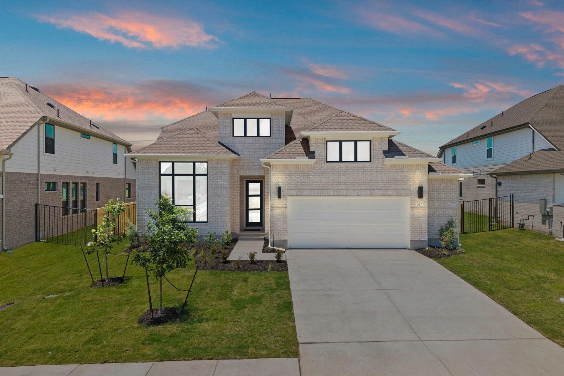 213 Pacific Grove Cir, Liberty Hill, TX 78642 Main Photo