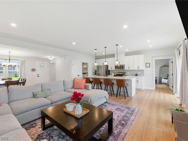 775 Goodland Circle NW, Canal Fulton, OH 44614 Photo 4