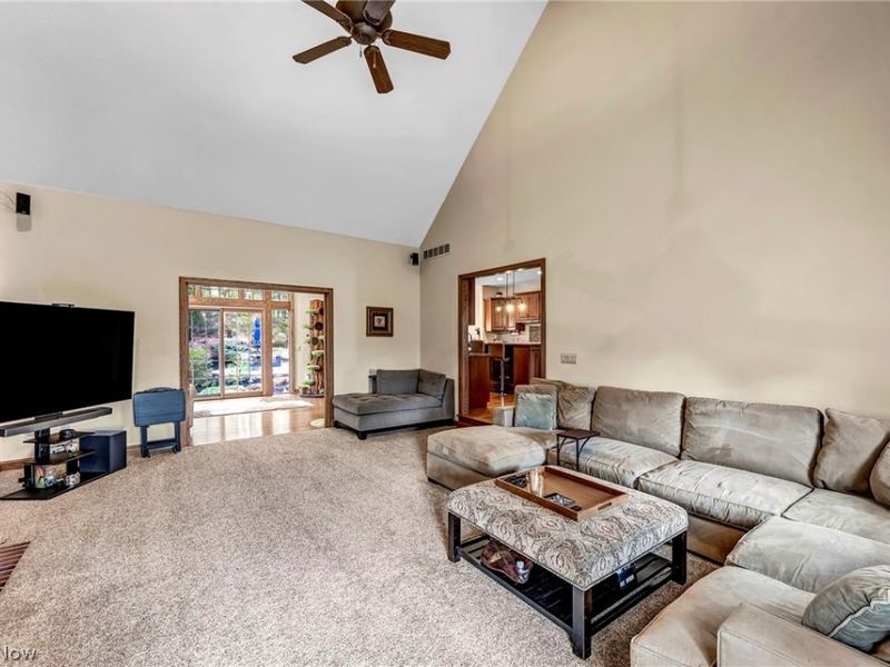 11280 Beechnut Lane, Chardon, OH 44024 Photo 33