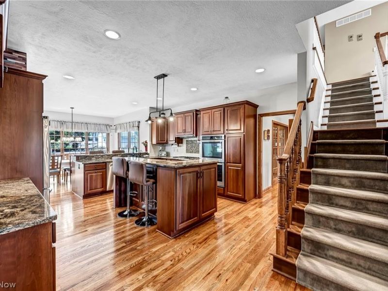 11280 Beechnut Lane, Chardon, OH 44024 Photo 5