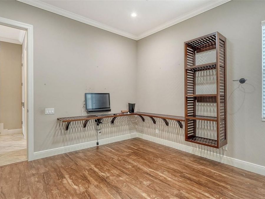 Property Image 36