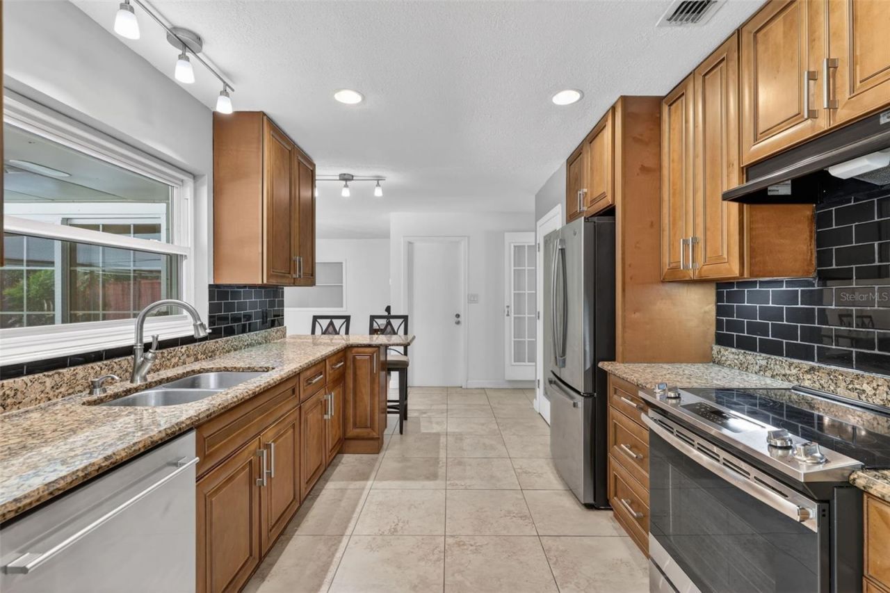 2102 Winnebego Trail, Fern Park, FL 32730 Photo