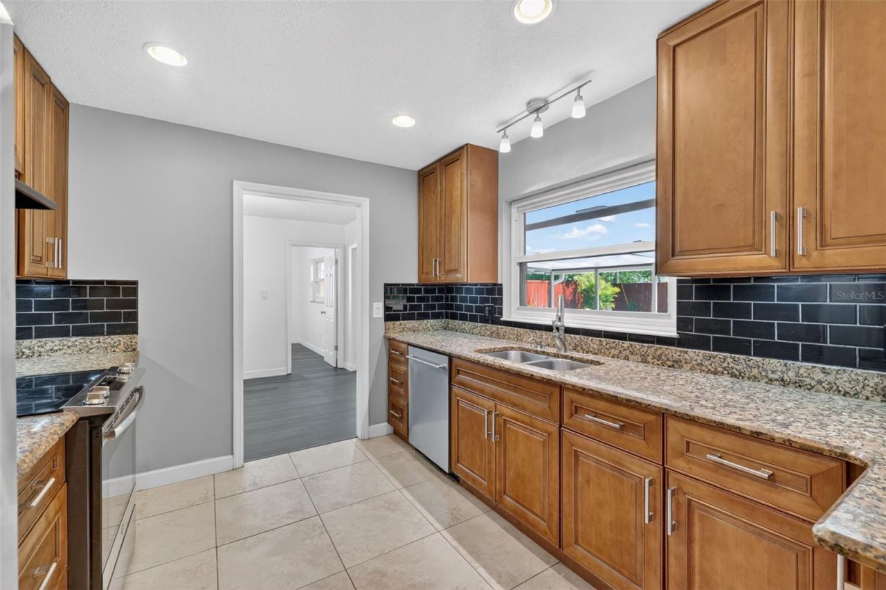 2102 Winnebego Trail, Fern Park, FL 32730 Photo