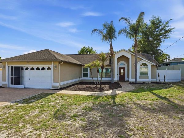 5277 DELTONA BOULEVARD , SPRING HILL, FL 34606