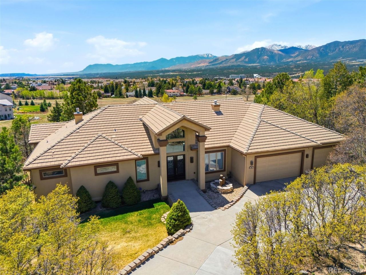 165 Mission Hill Way, Colorado Springs, CO 80921 Main Photo