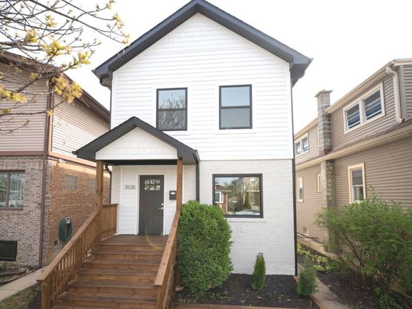 3535 N Osceola Avenue, Chicago, IL 60634