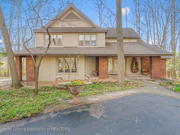 4279 Shadow Ridge, Okemos, MI 48864