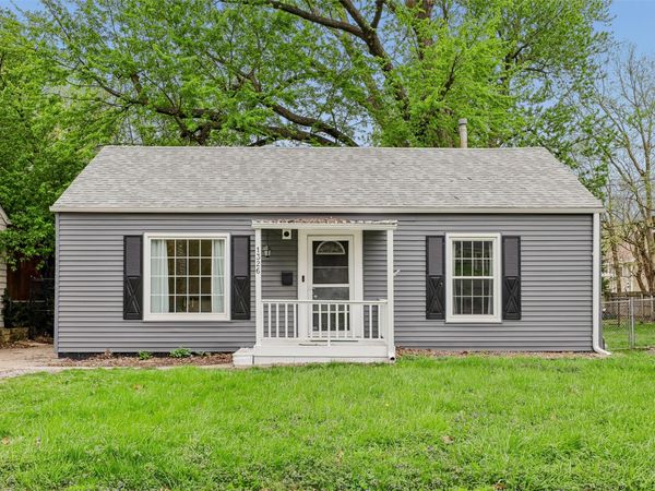 1326 57th Street, Des Moines, IA 50311