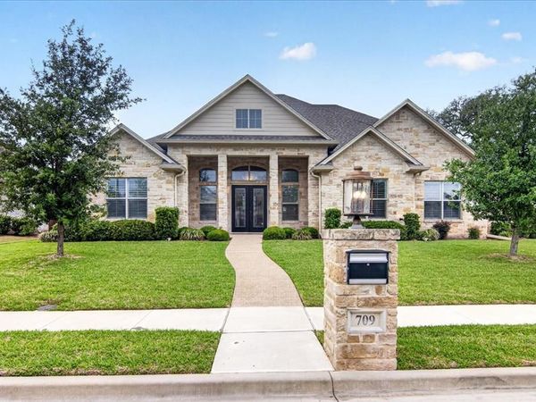 709 Gullmont Drive , Waco, TX 76712
