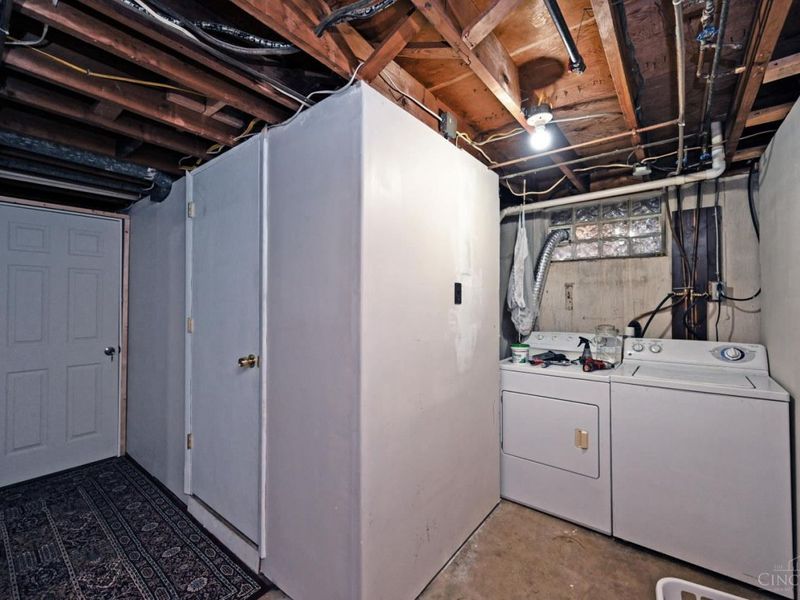 6910 Rutherford Court, Colerain Township, OH 45239 Photo 32