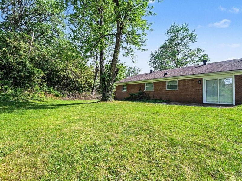 950 Harkin Drive, Forest Park, OH 45240 Photo 14