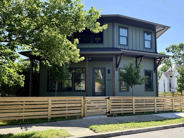 1204 1st Ave S, Nashville, TN 37210