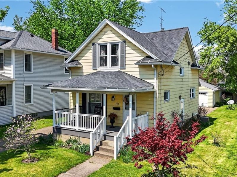 713 W Oak Street, Orrville, OH 44667 Photo 2