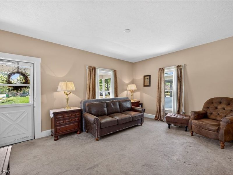 713 W Oak Street, Orrville, OH 44667 Photo 5