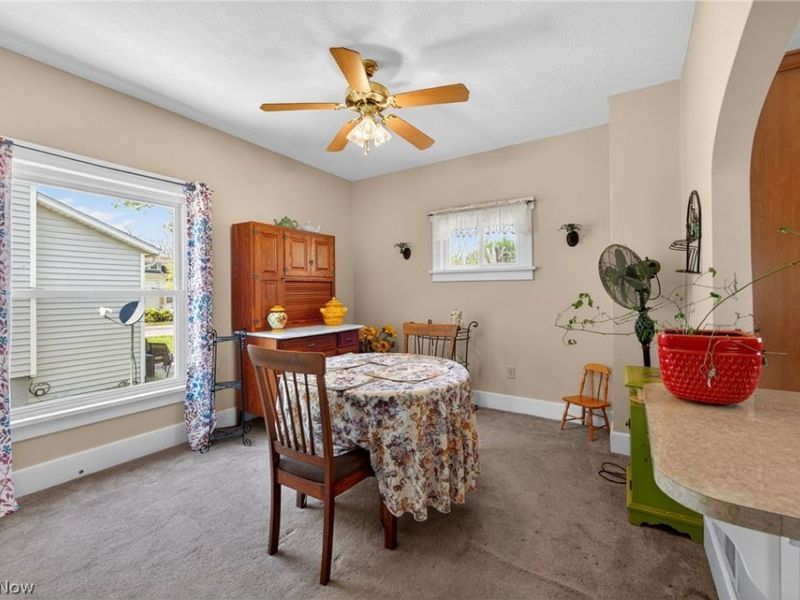 713 W Oak Street, Orrville, OH 44667 Photo 8
