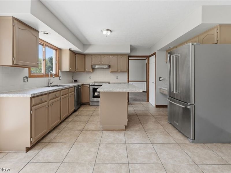 3700 Farnham Street NW, North Canton, OH 44720 Photo 14