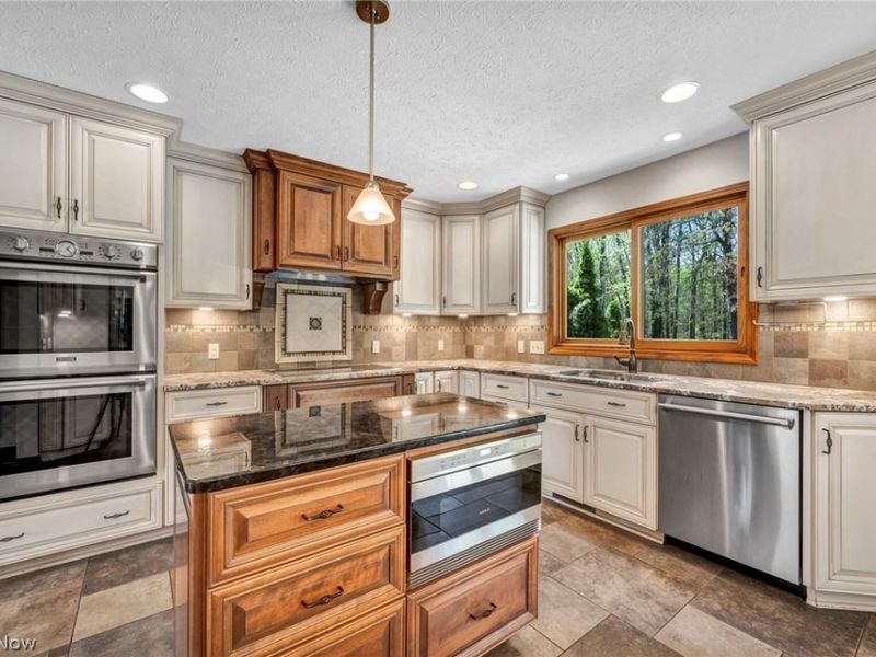 3640 Parson Pond Circle, Westlake, OH 44145 Photo 17