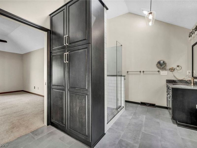 3640 Parson Pond Circle, Westlake, OH 44145 Photo 29