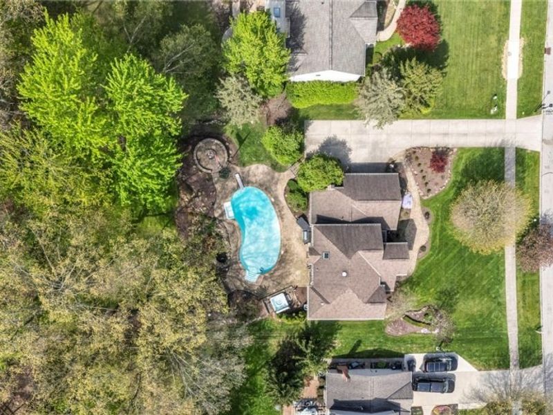 3640 Parson Pond Circle, Westlake, OH 44145 Photo 4