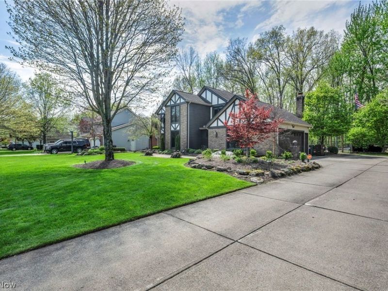 3640 Parson Pond Circle, Westlake, OH 44145 Photo 48