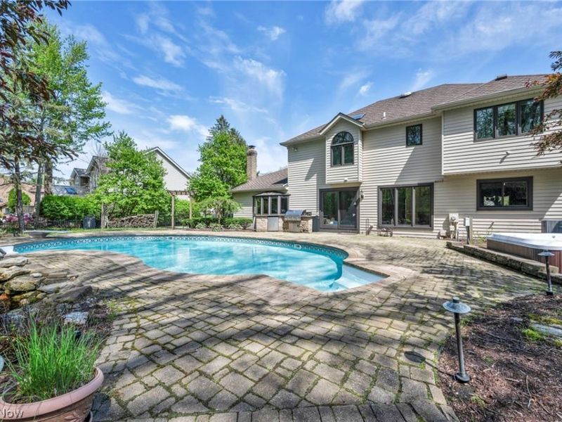 3640 Parson Pond Circle, Westlake, OH 44145 Photo 7