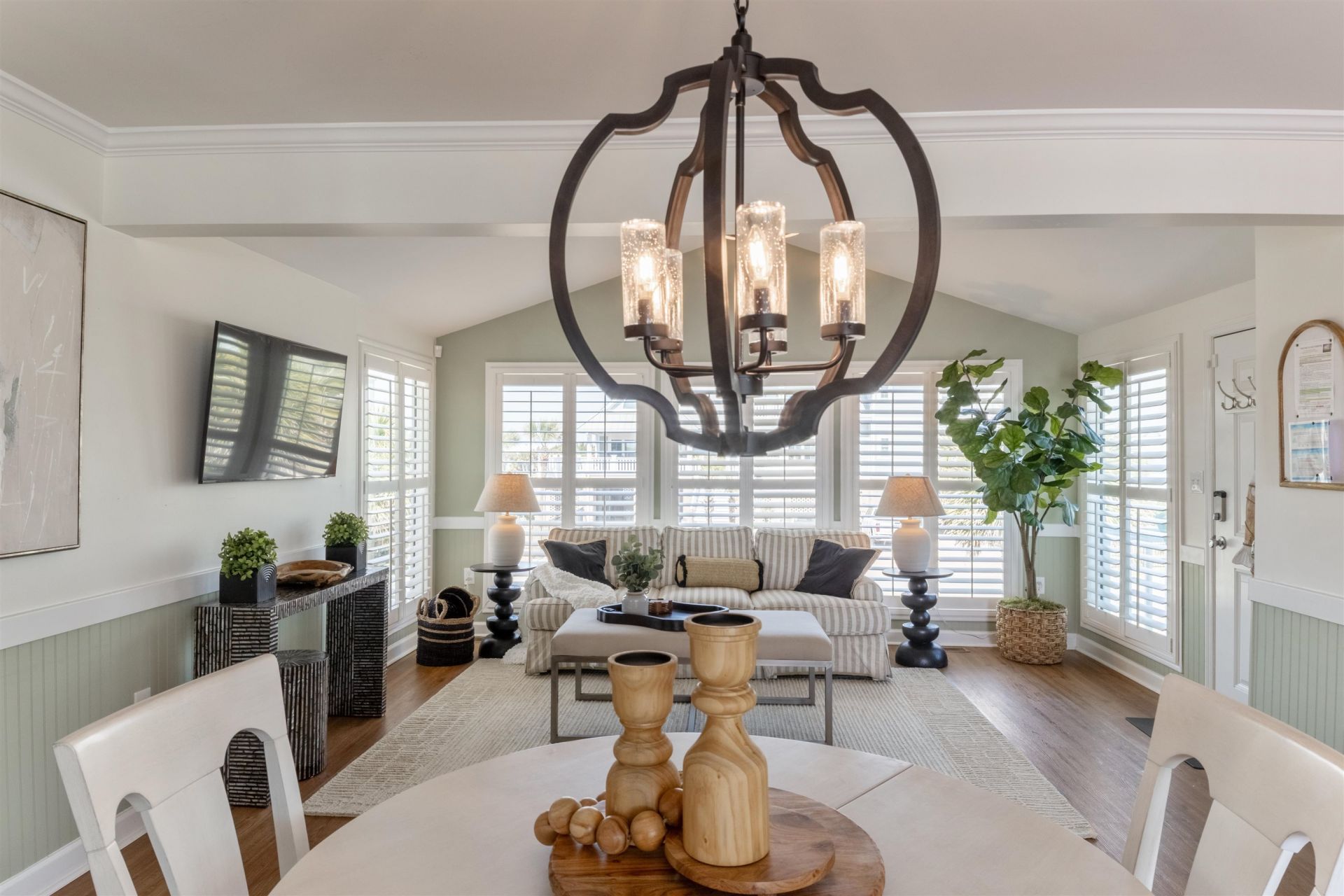 2045 S Waccamaw Dr.  Photo 5