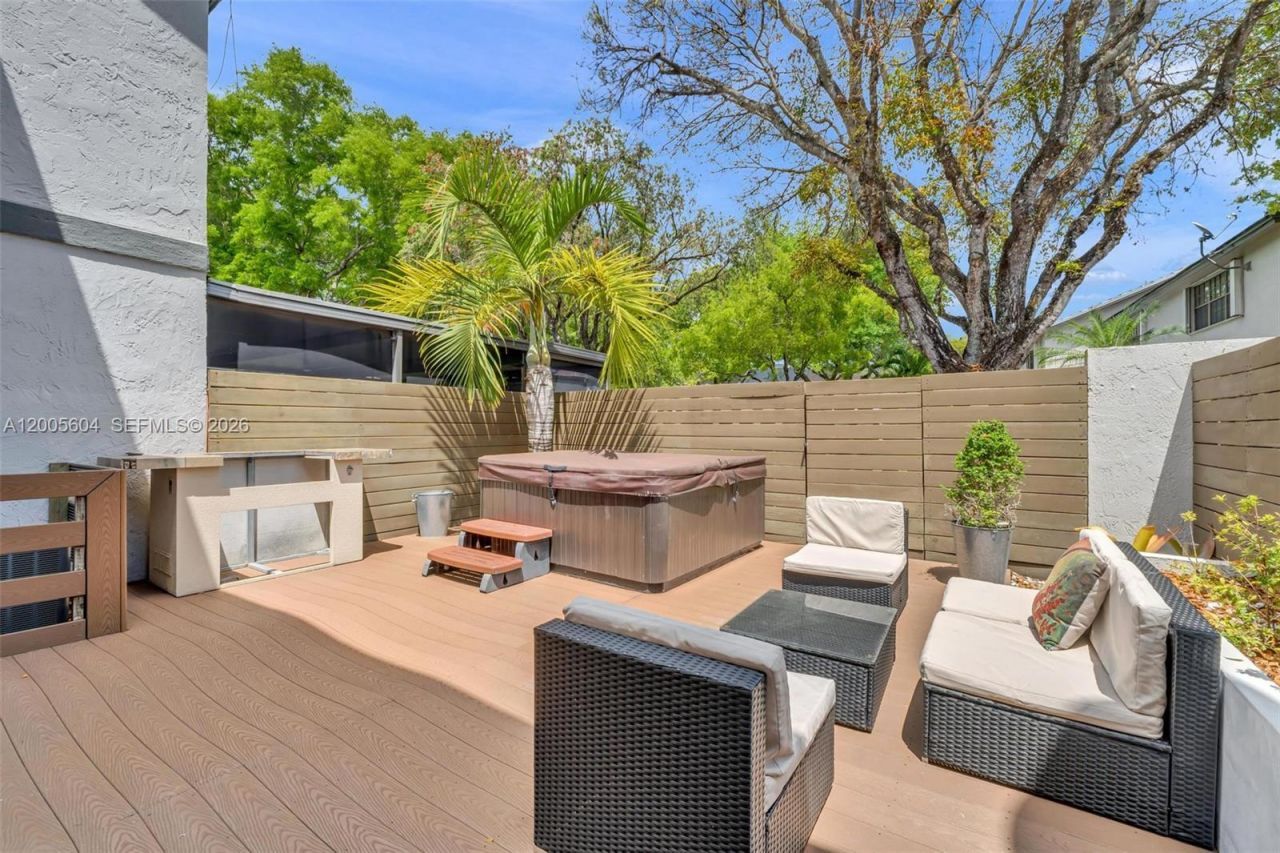 11159 SW 154th Pl , Miami, FL 33196 Photo