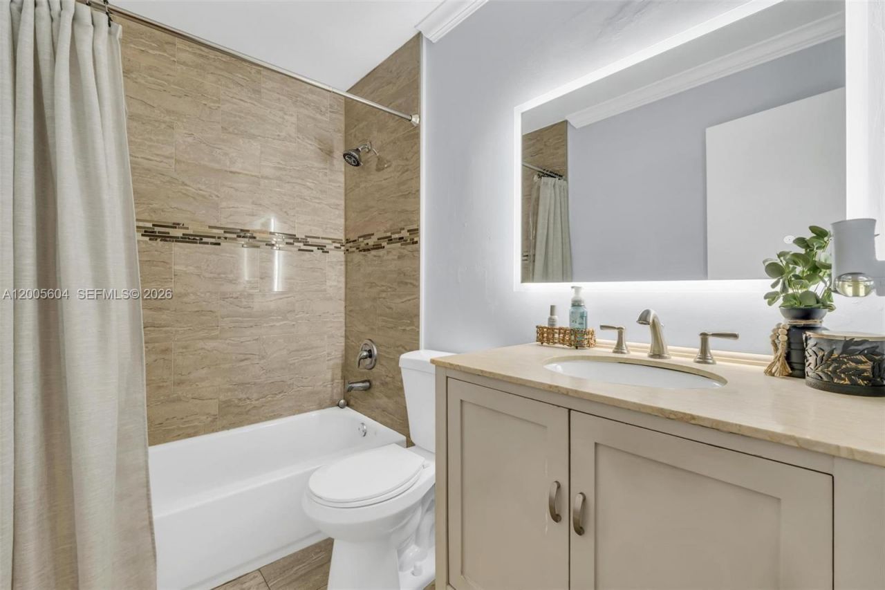 11159 SW 154th Pl , Miami, FL 33196 Photo