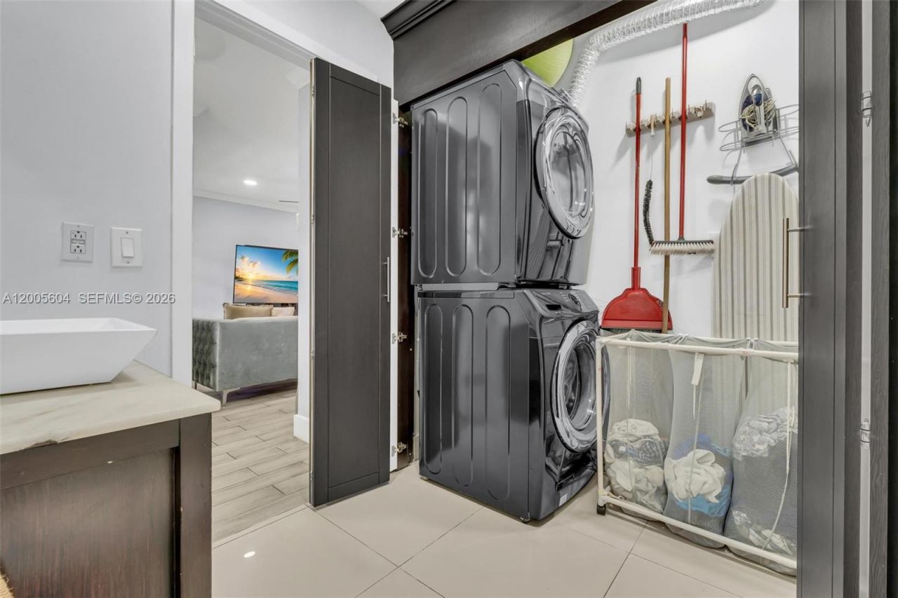 11159 SW 154th Pl , Miami, FL 33196 Photo