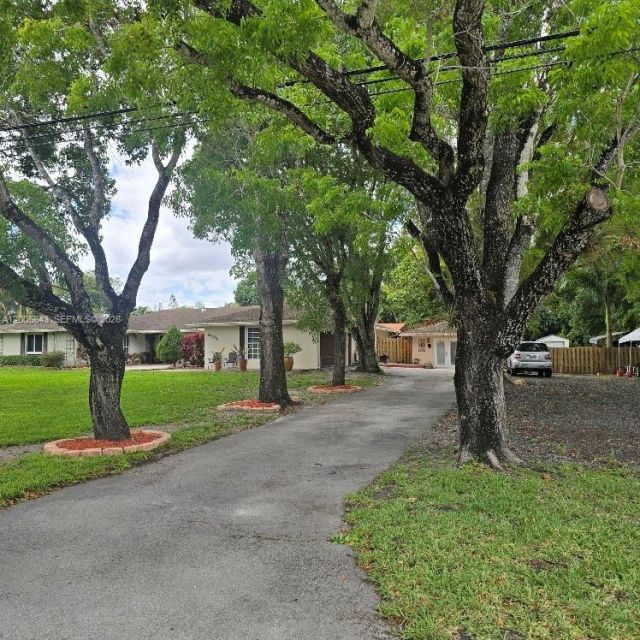 4981 SW 186th Ave, Southwest Ranches, FL 33332 Photo