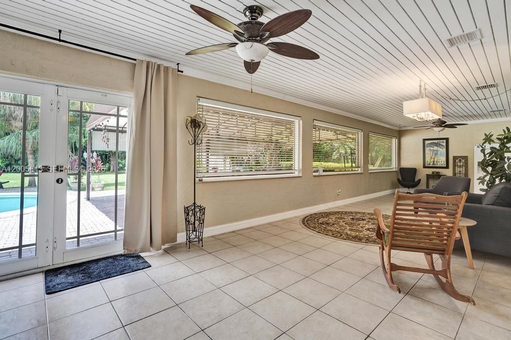 4981 SW 186th Ave, Southwest Ranches, FL 33332 Photo
