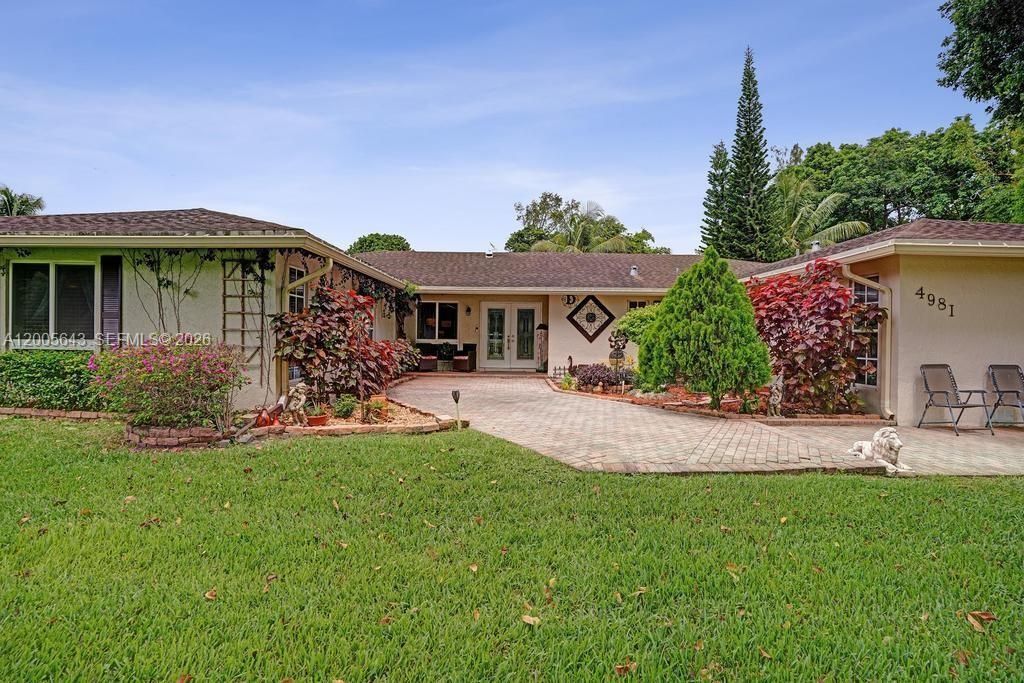 4981 SW 186th Ave, Southwest Ranches, FL 33332 Photo