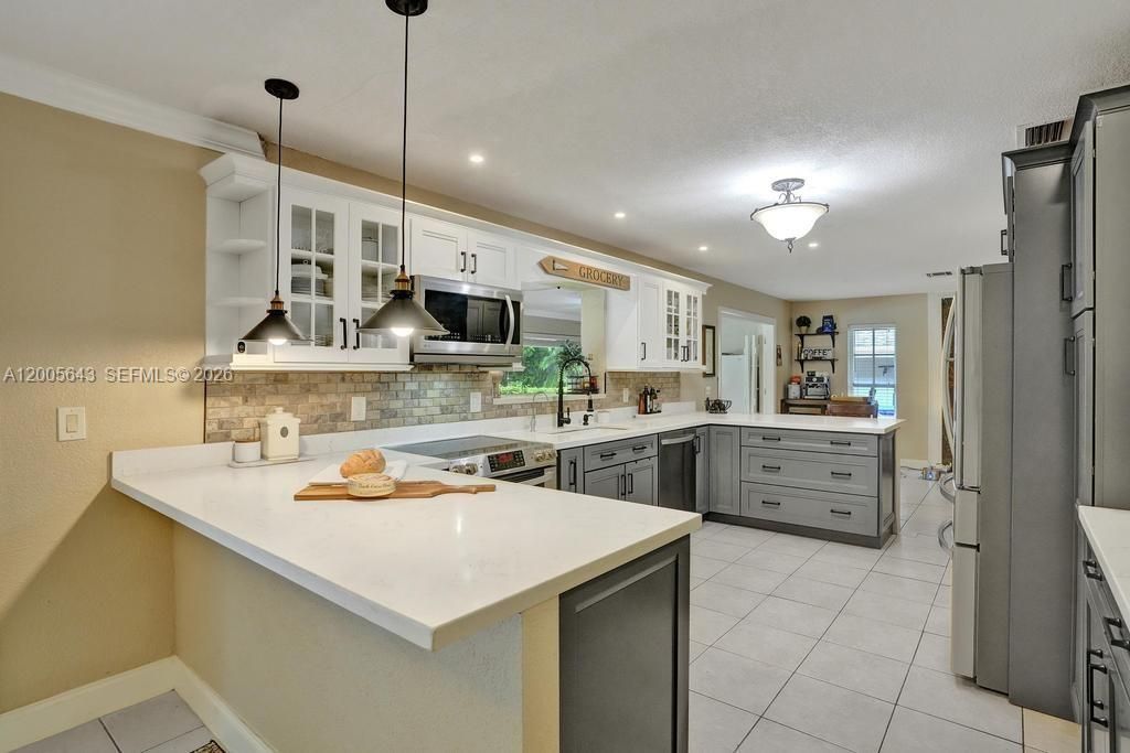 4981 SW 186th Ave, Southwest Ranches, FL 33332 Photo