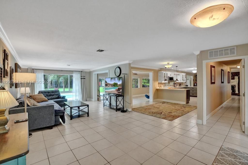 4981 SW 186th Ave, Southwest Ranches, FL 33332 Photo