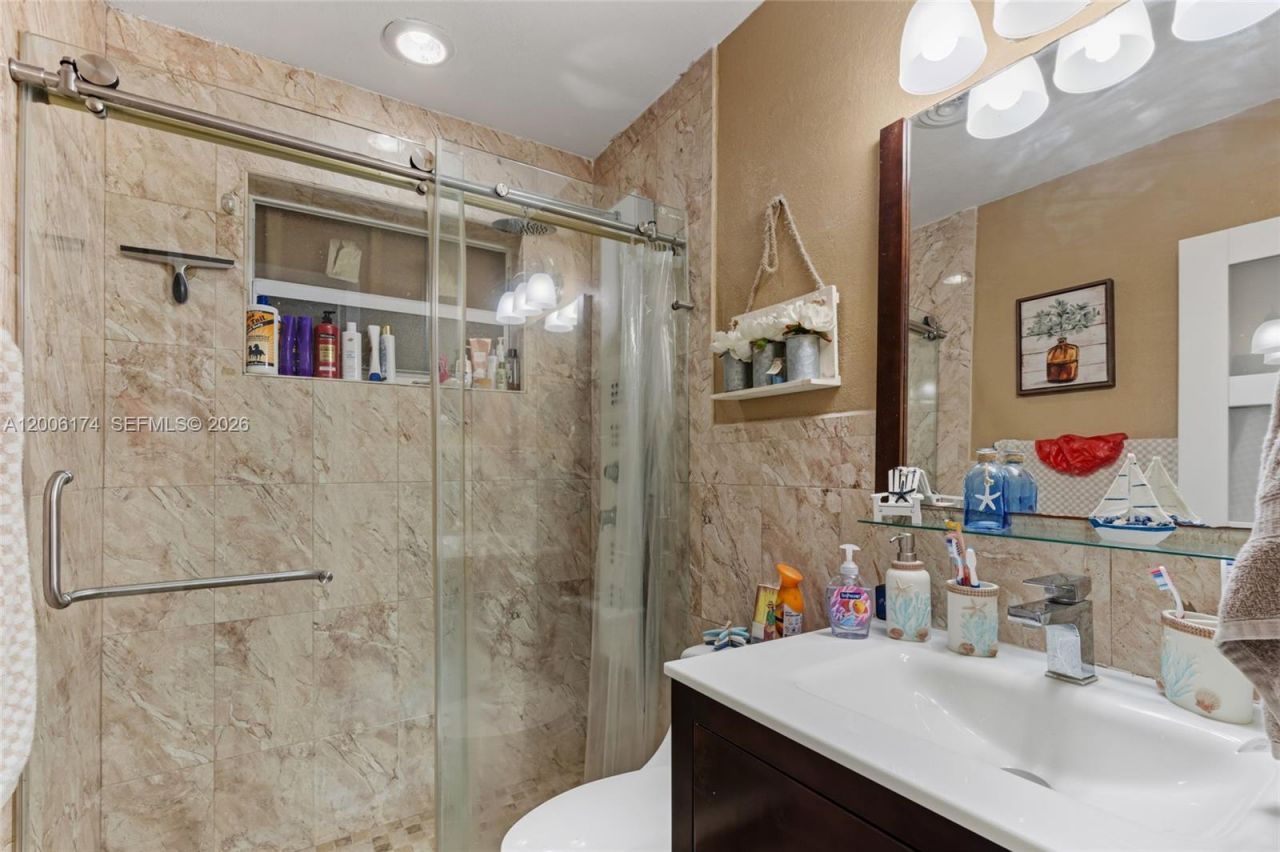 1132 W 71st St , Hialeah, FL 33014 Photo