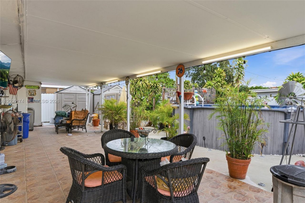 1132 W 71st St , Hialeah, FL 33014 Photo