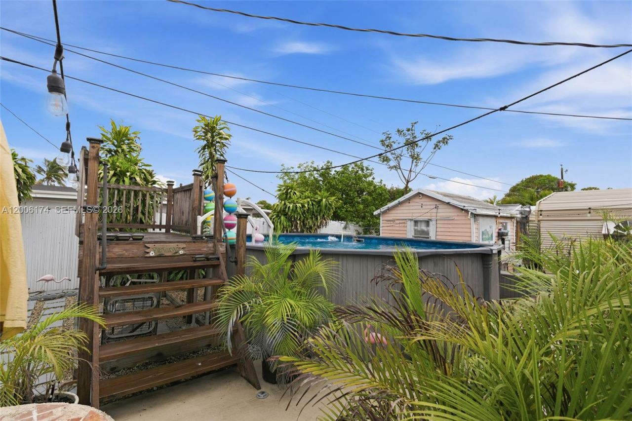 1132 W 71st St , Hialeah, FL 33014 Photo