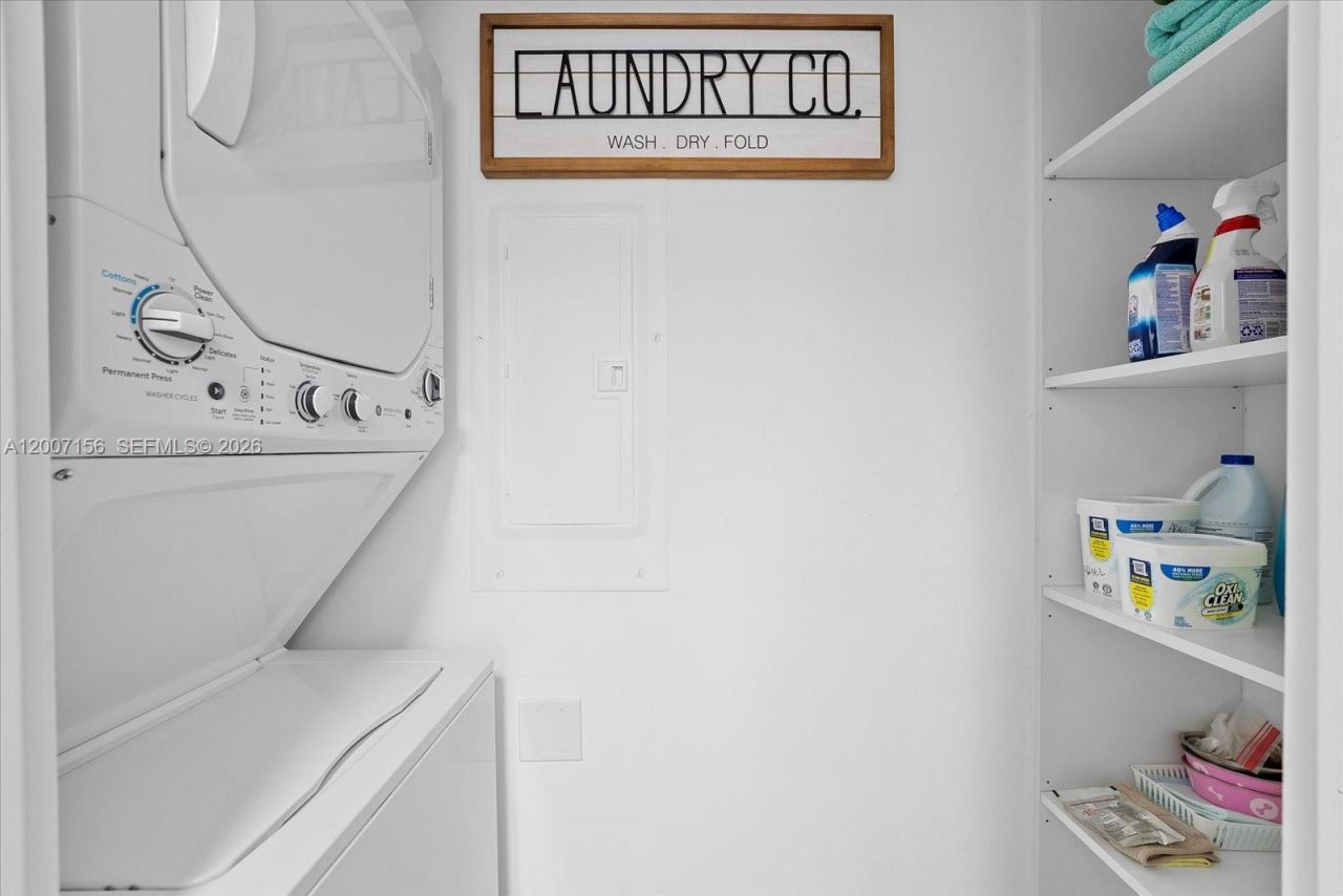 90 Alton Rd , Unit 2505, Miami Beach, FL 33139 Photo