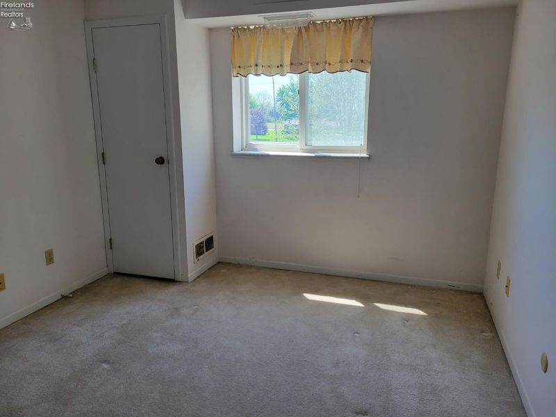 1305 S Lake Wilmer Drive, Unit 303A, Sandusky, OH 44870 Photo 10