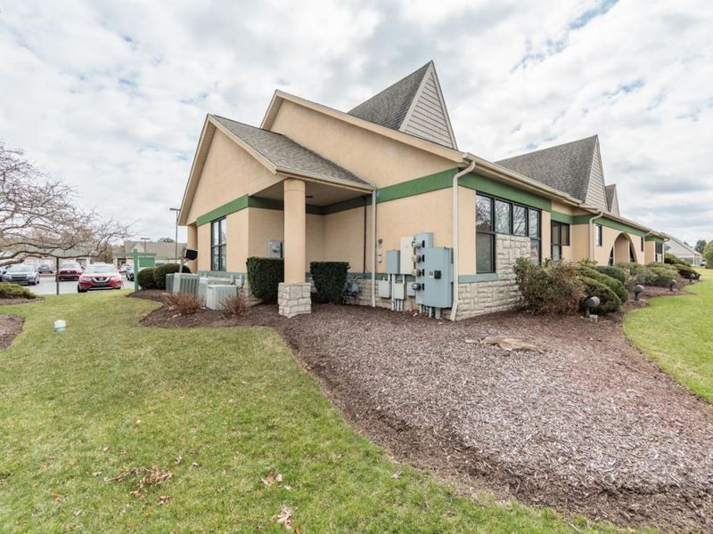 5321 Meadow Lane Court, Unit Ste 5, Sheffield Village, OH 44035 Photo 2