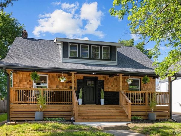 3439 Commonwealth Avenue, Maplewood, MO 63143