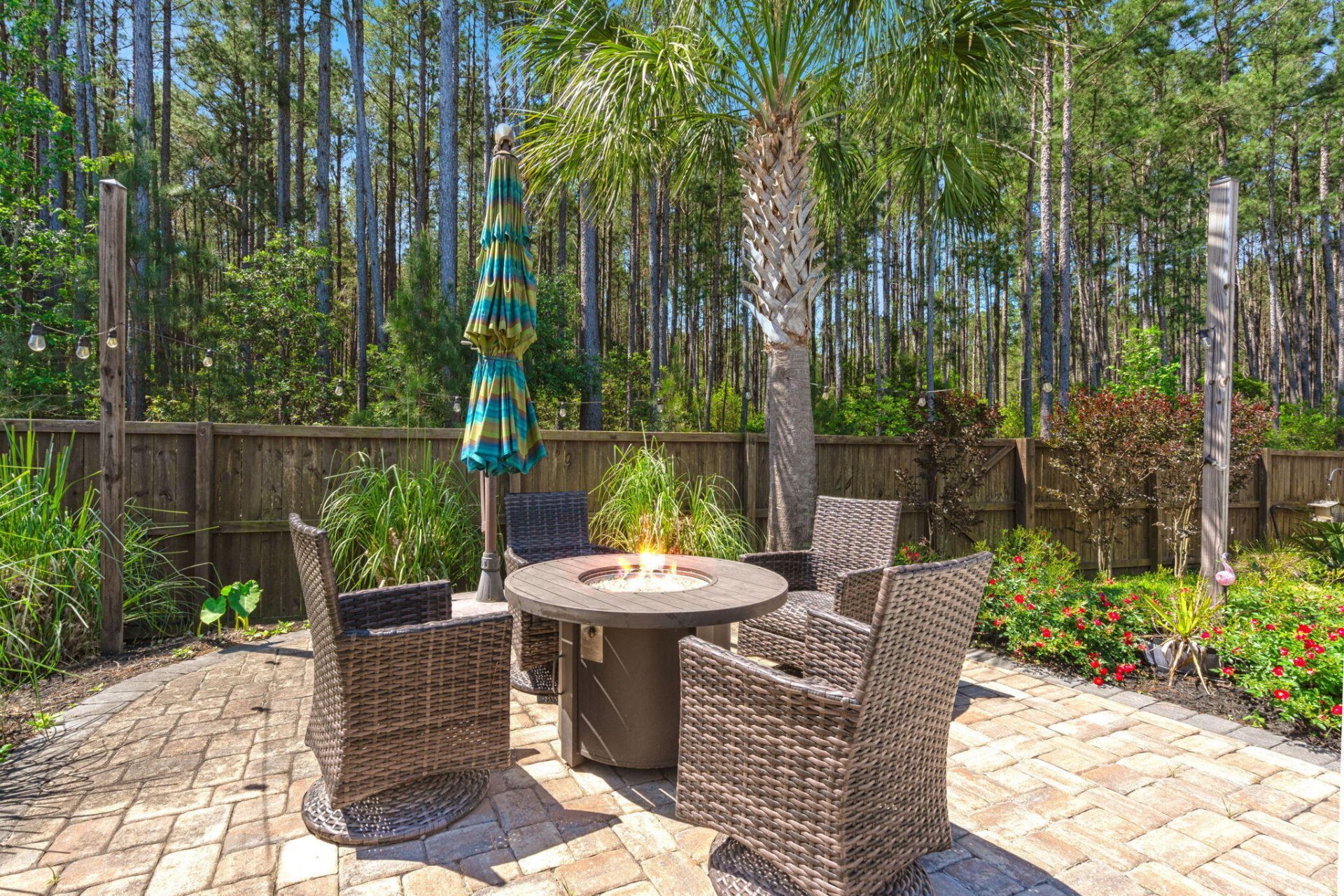 425 Cherrybark Oak Street Photo 56