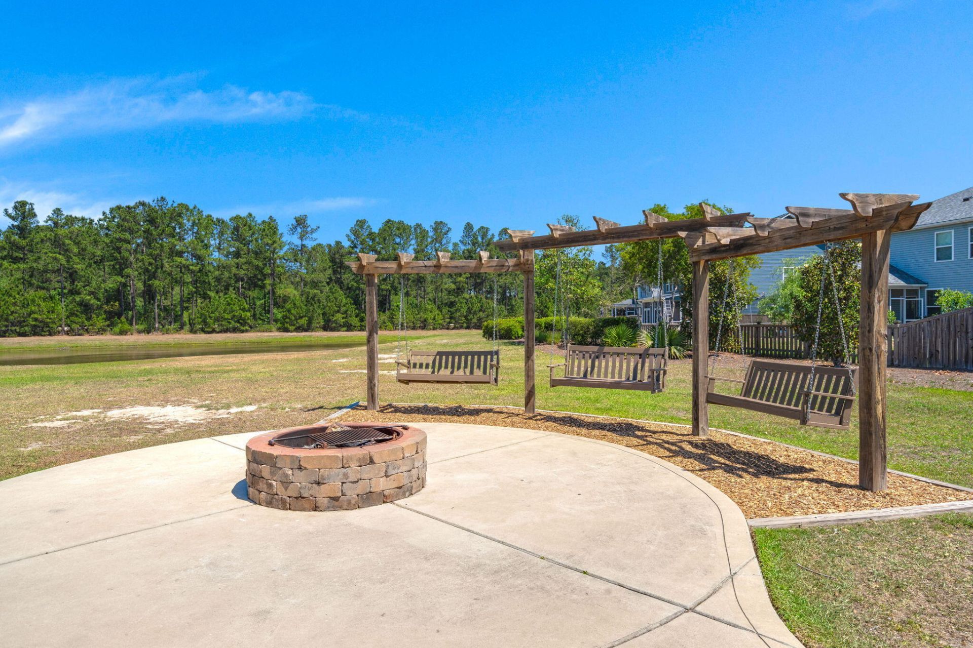 425 Cherrybark Oak Street Photo 62