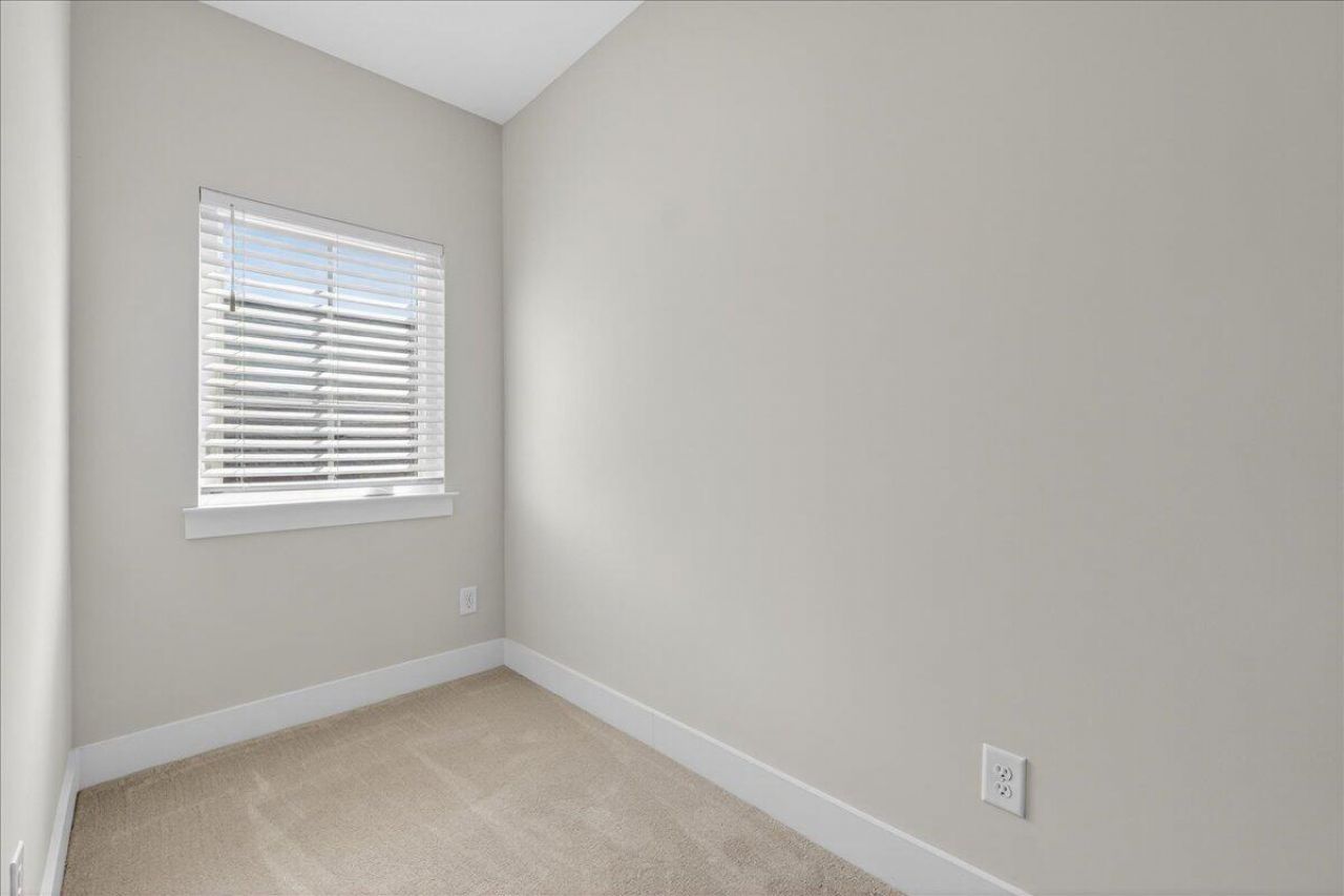 1903 Brittlebush Lane Photo 29